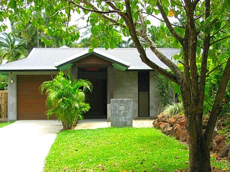 Palm Cove QLD 4879