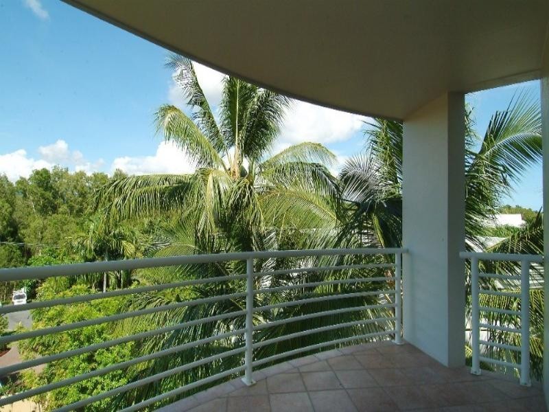 Yorkeys Knob QLD 4878