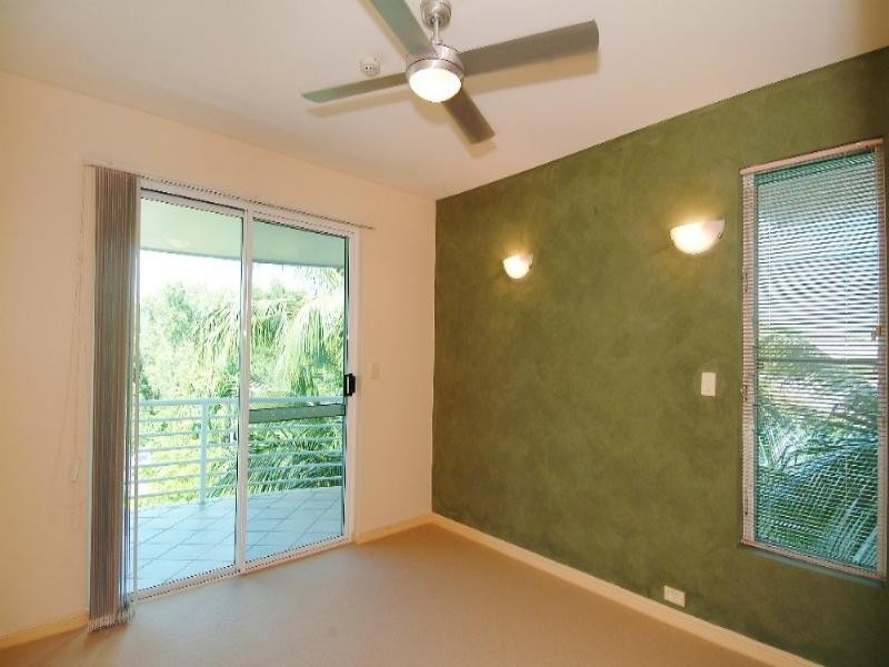 Yorkeys Knob QLD 4878