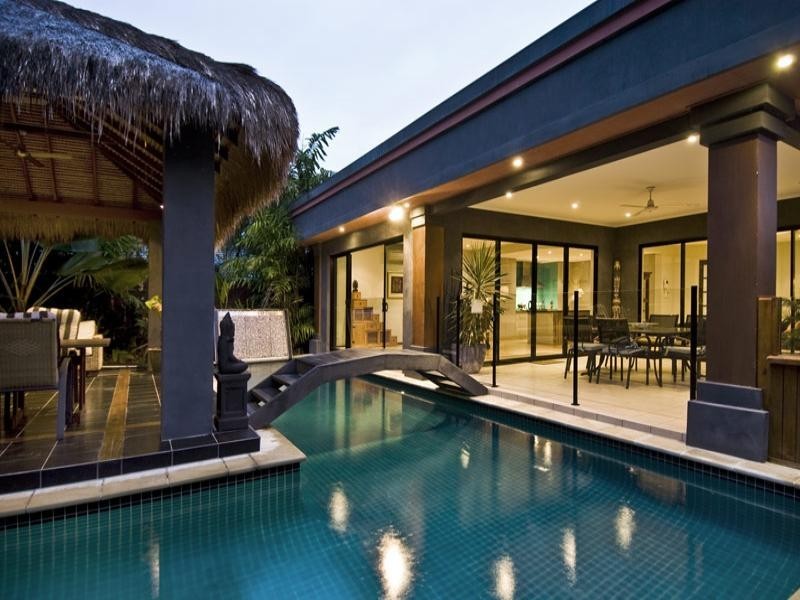 Clifton Beach QLD 4879