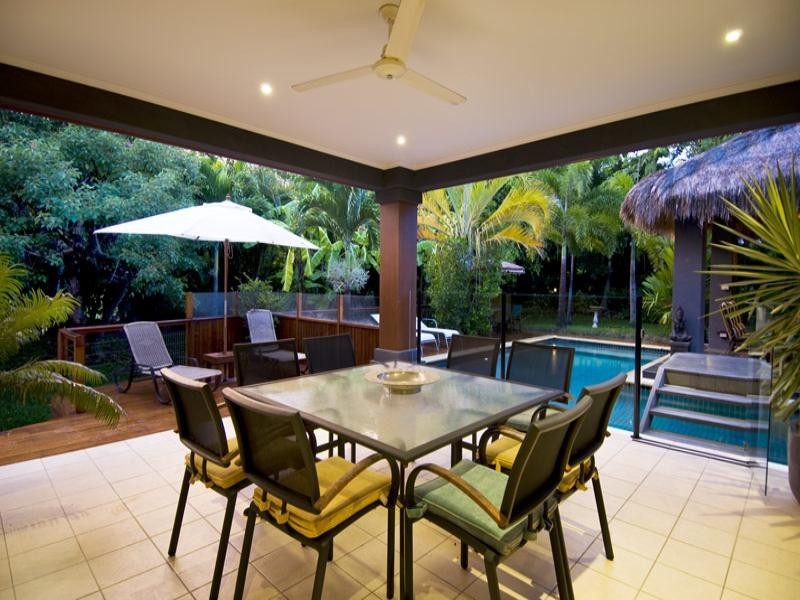 Clifton Beach QLD 4879