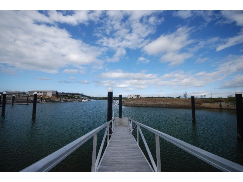 Trinity Park QLD 4879