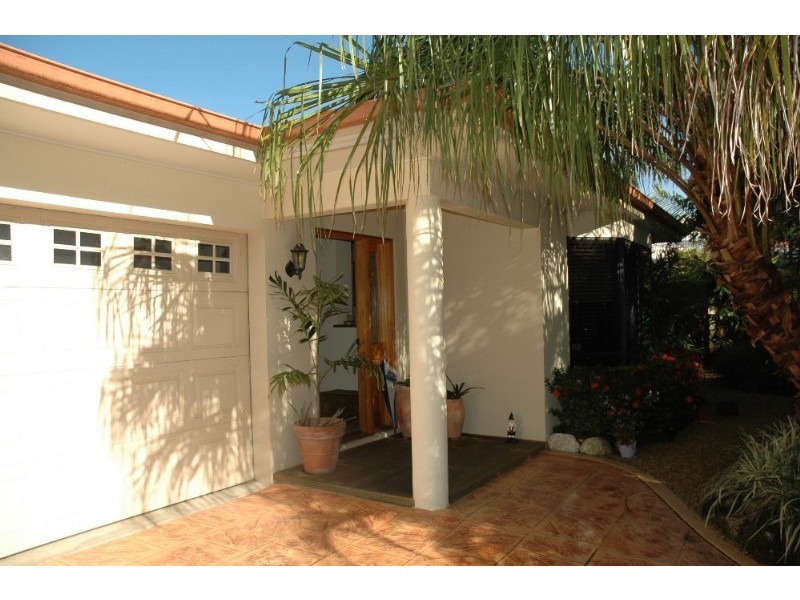 Clifton Beach QLD 4879