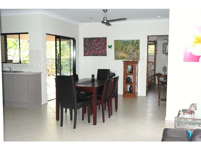 Clifton Beach QLD 4879