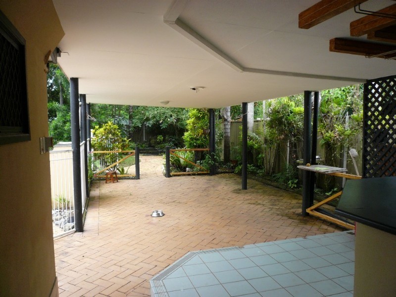 Kewarra Beach QLD 4879