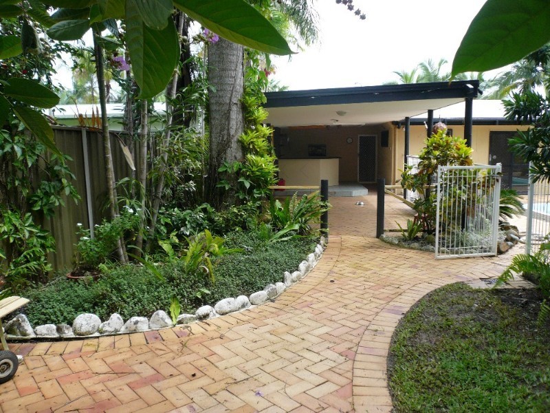 Kewarra Beach QLD 4879