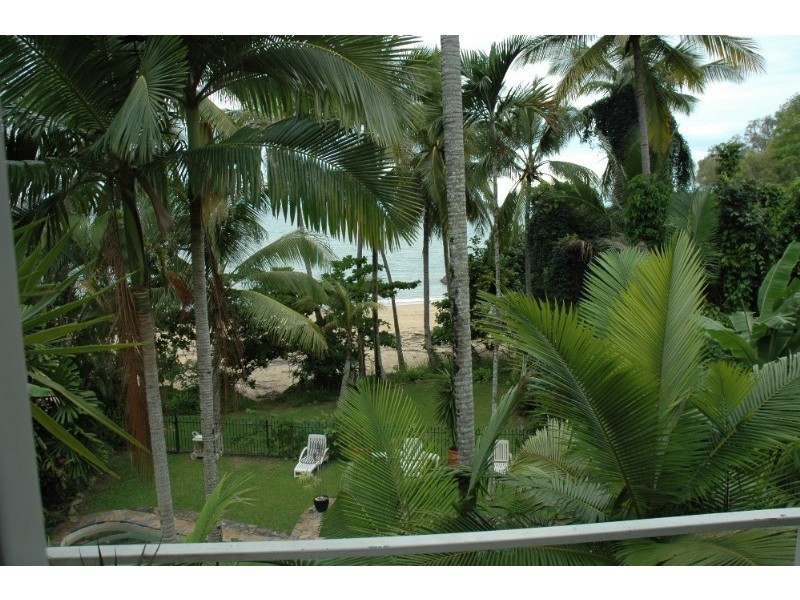 Trinity Beach QLD 4879