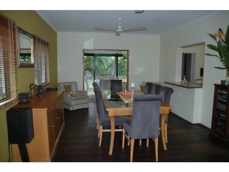 Clifton Beach QLD 4879