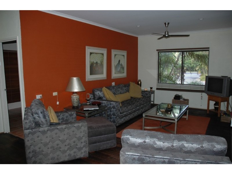 Clifton Beach QLD 4879