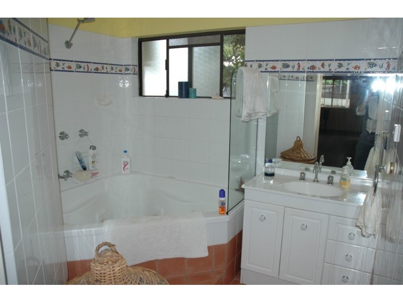 Clifton Beach QLD 4879