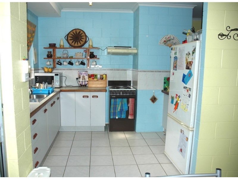 2/34 Albatross Street, Kewarra Beach QLD 4879