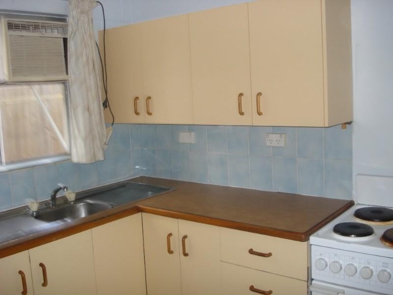 Holloways Beach QLD 4878