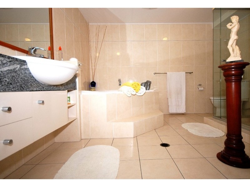 Clifton Beach QLD 4879