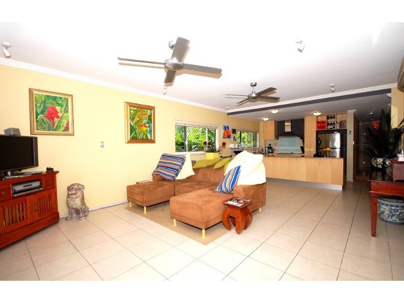 Clifton Beach QLD 4879