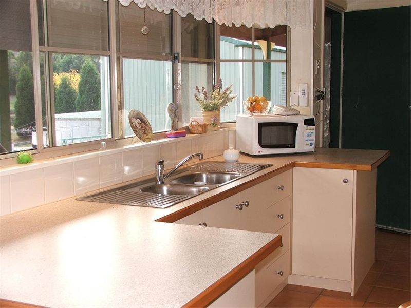 425 Sixth Avenue, Eden Park VIC 3757