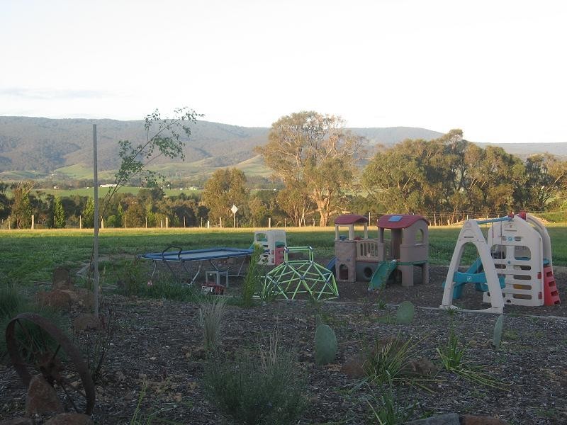 110 Third Avenue, Eden Park VIC 3757