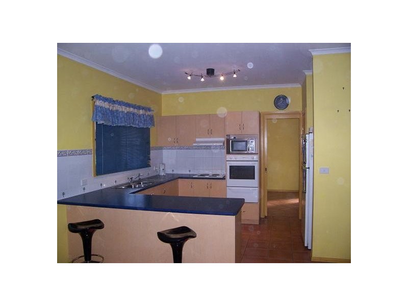 29 Thompson Lane KINGLAKE, Kinglake VIC 3763