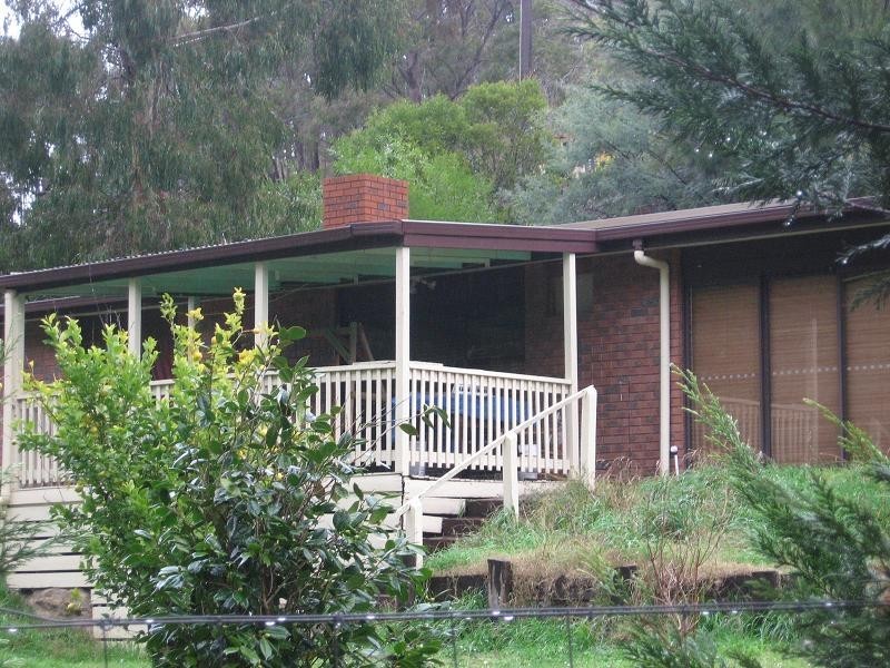 15 Broome Road, Flowerdale VIC 3658