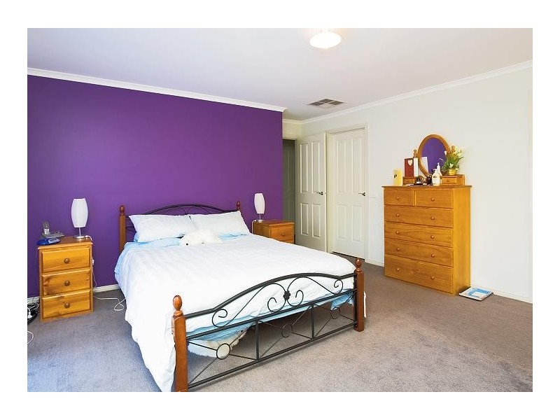 22 Lorikeet Crescent, Whittlesea VIC 3757