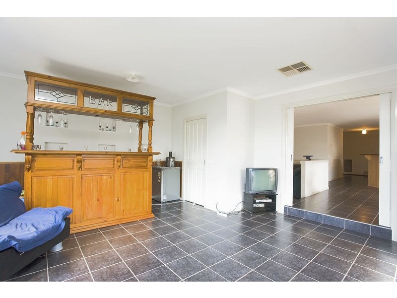 22 Lorikeet Crescent, Whittlesea VIC 3757