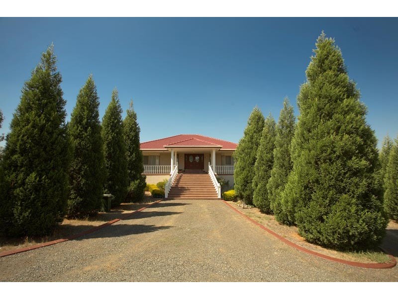 60 Sixth Avenue, Eden Park VIC 3757