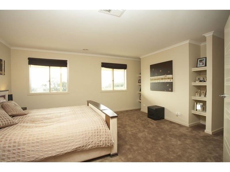 110 Third Avenue, Eden Park VIC 3757