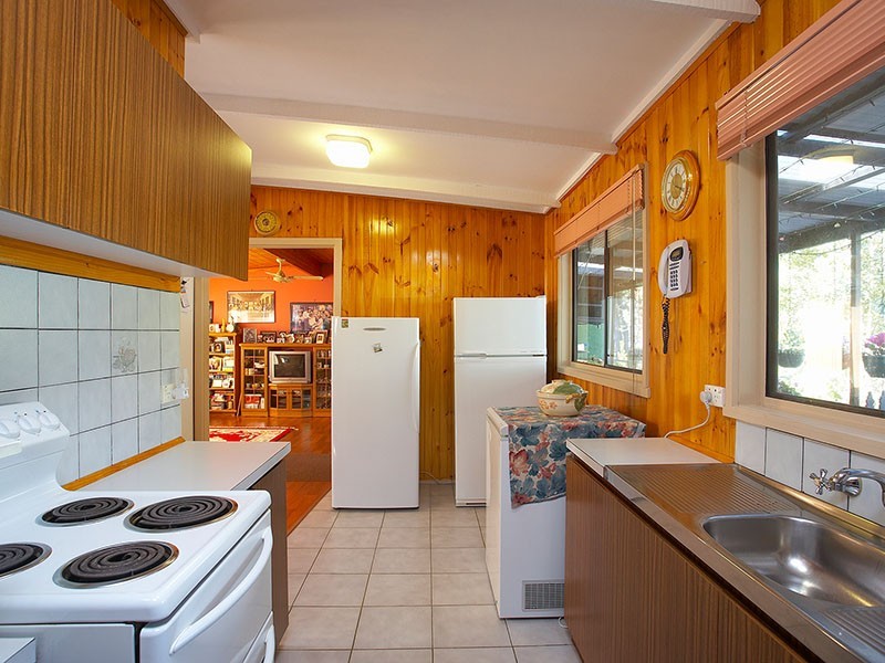 37 Range Avenue, Wandong VIC 3758