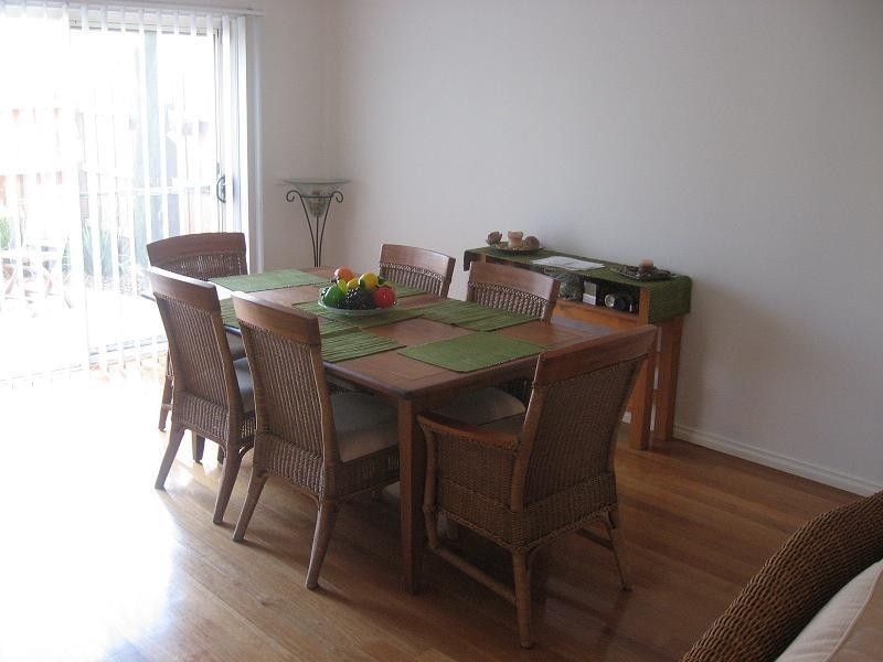 2/9-11 Oak Street, Whittlesea VIC 3757