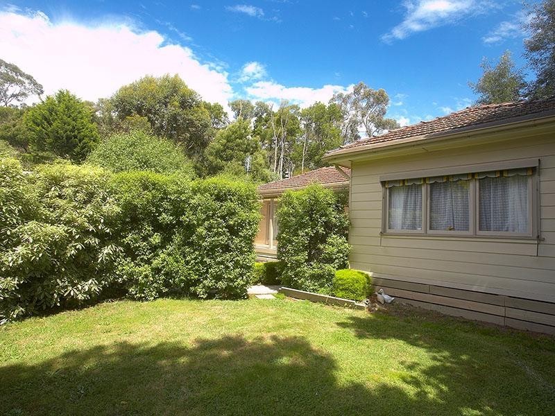 4 Rosella Court, Flowerdale VIC 3658