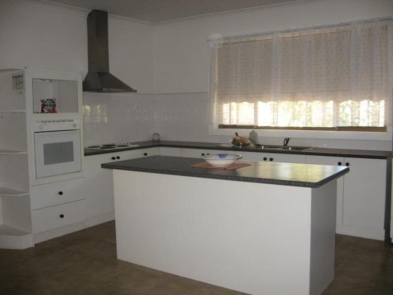 324 National Park Road, Kinglake West VIC 3757