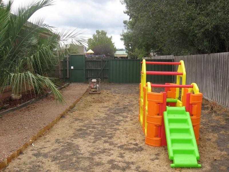 2/18 James Street, Whittlesea VIC 3757