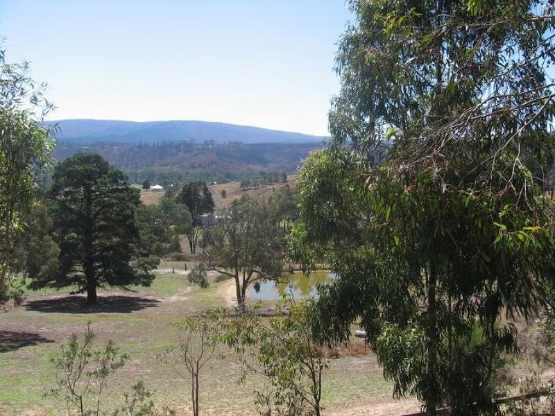 135 Gingles Road, Humevale VIC 3757