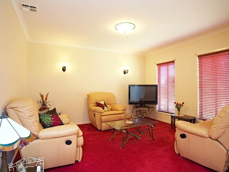 7 Cockatoo Drive, Whittlesea VIC 3757