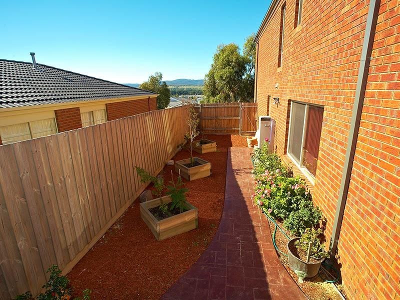 7 Cockatoo Drive, Whittlesea VIC 3757