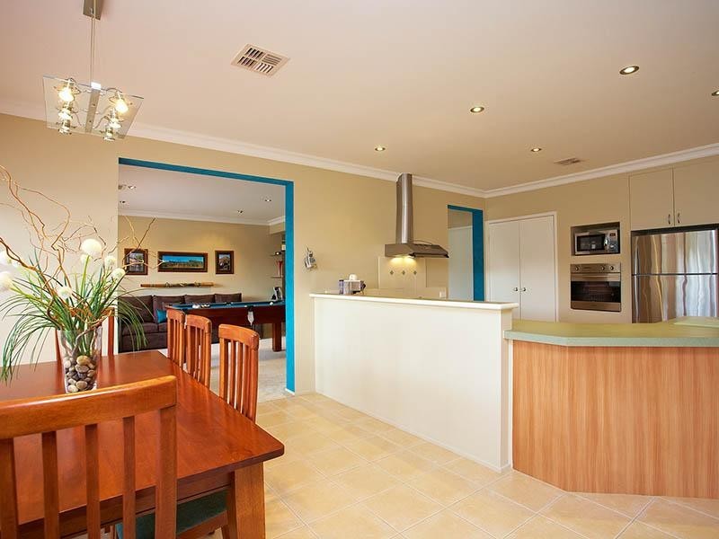 28 Bonnieview Court, Wandong VIC 3758