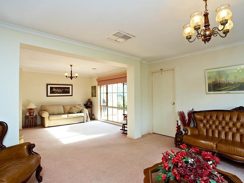 19 Retland Drive, Whittlesea VIC 3757