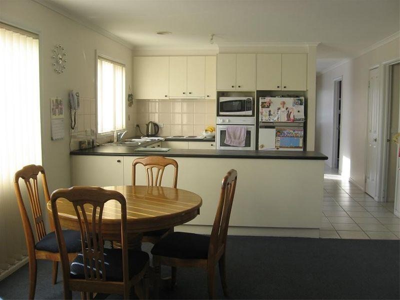 2 Osland Court, Whittlesea VIC 3757