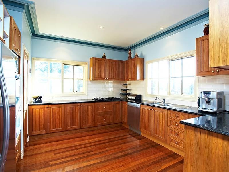 73 Sixth Avenue, Eden Park VIC 3757