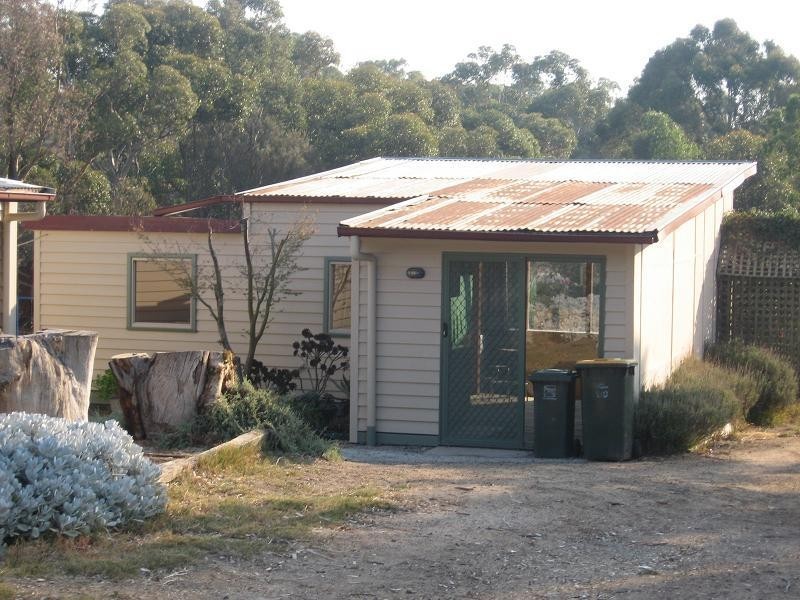 51 Ninth Avenue, Eden Park VIC 3757