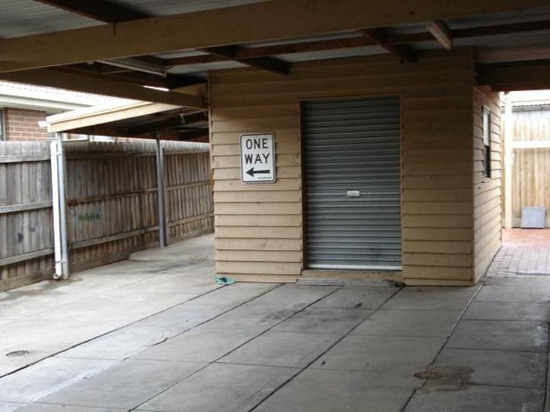 1 Swindon Court, Lalor VIC 3075