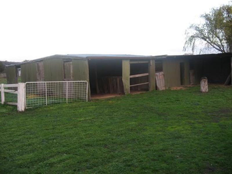 310 Whittlesea Yea Road, Whittlesea VIC 3757