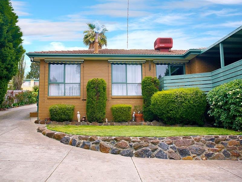 42 Hut Street, Whittlesea VIC 3757