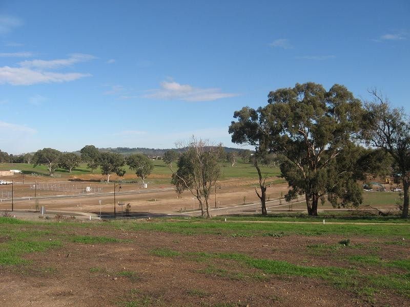 7 Rolling Hills Drive, Doreen VIC 3754