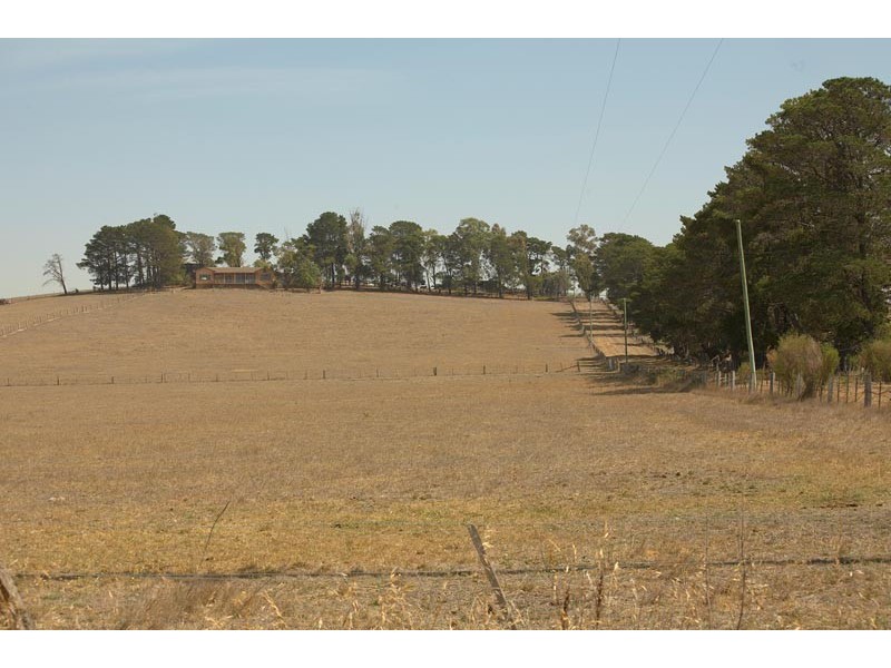 2105 Plenty Road, Yan Yean VIC 3755