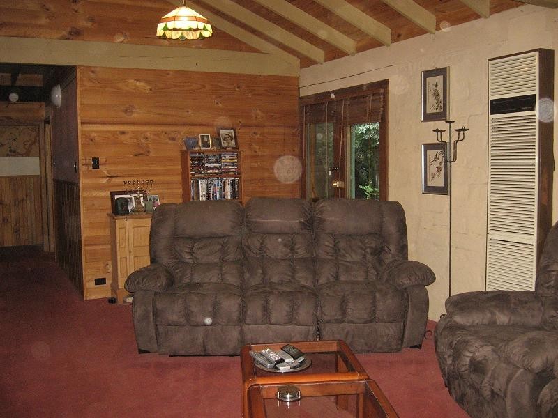 45 Forest Road, Flowerdale VIC 3717