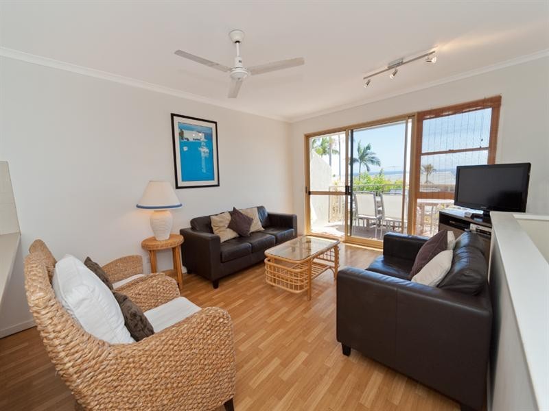 22/21 Cumming Parade, Point Lookout QLD 4183