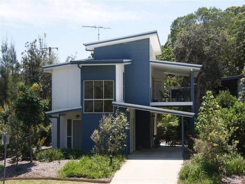1/50 Samarinda Way, Point Lookout QLD 4183