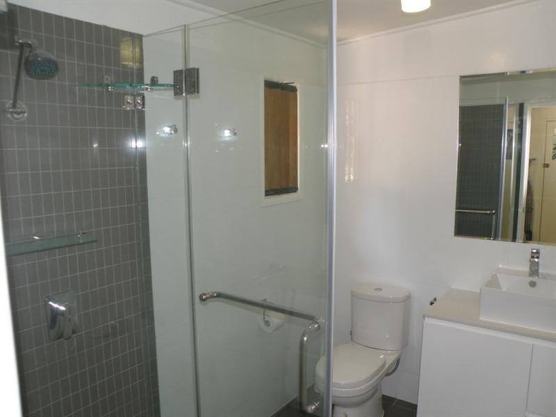 68 Mooloomba Road, Point Lookout QLD 4183