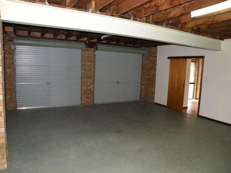 33 George Nothling Drive, Point Lookout QLD 4183