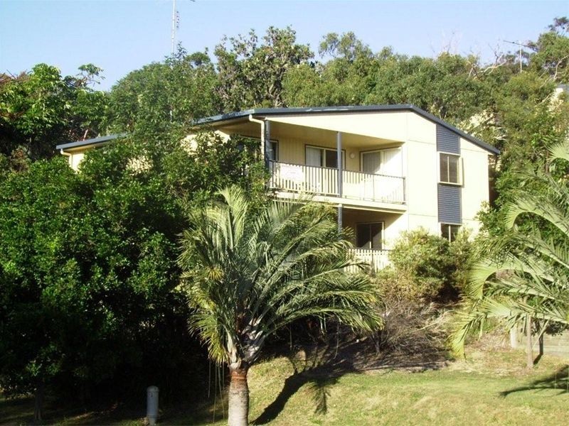 43 George Nothling Drive, Point Lookout QLD 4183